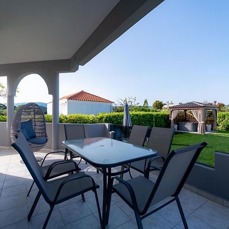 Villa Giota Luxury Living Теологос Экстерьер фото